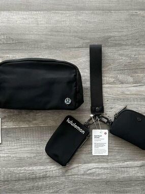 lululemon athletica Black Pouch Set